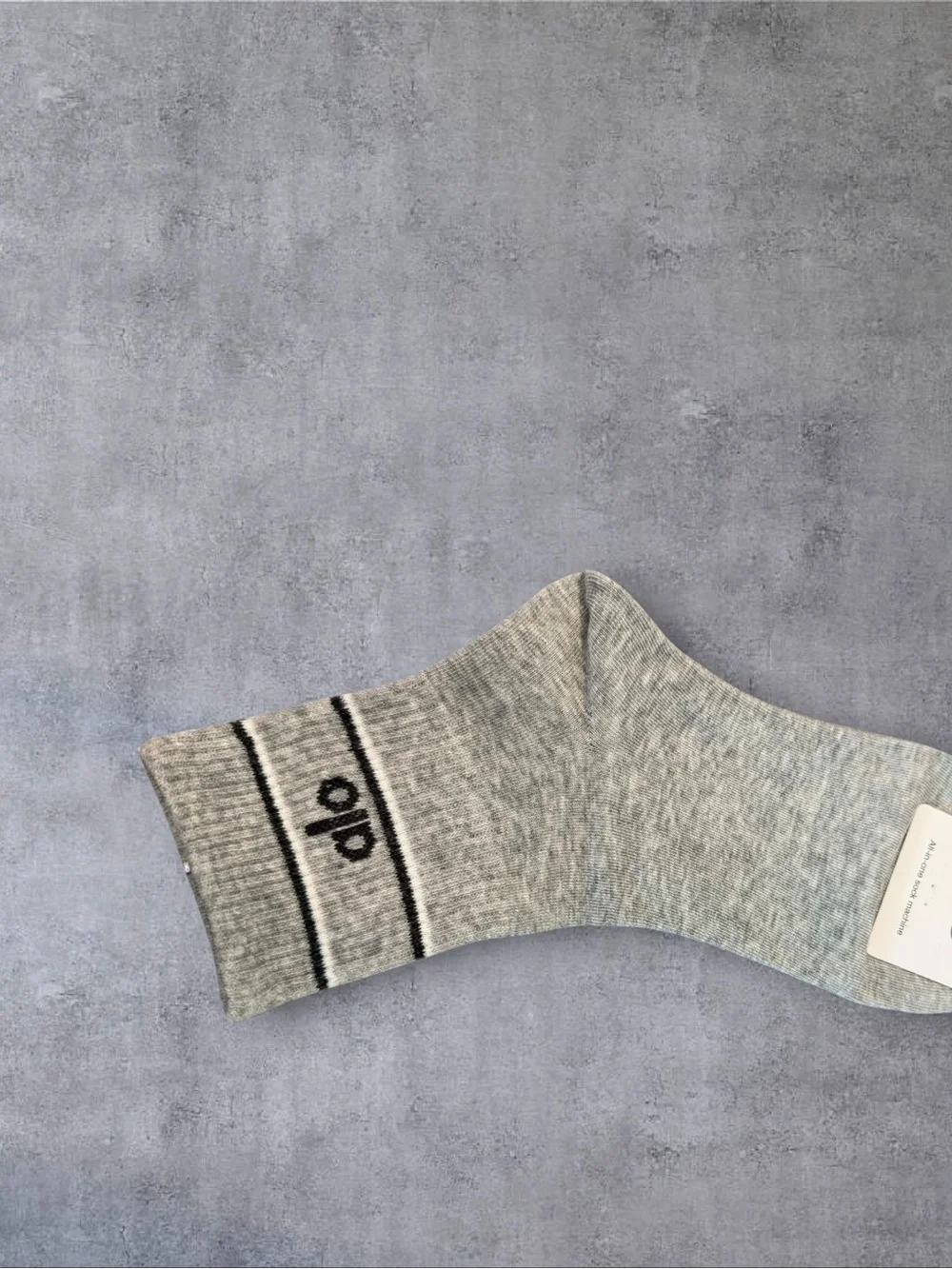 ALO Yoga Low-Cut Stripe Logo Socks - Cream, Light Gray, Black, White, Dark Gray